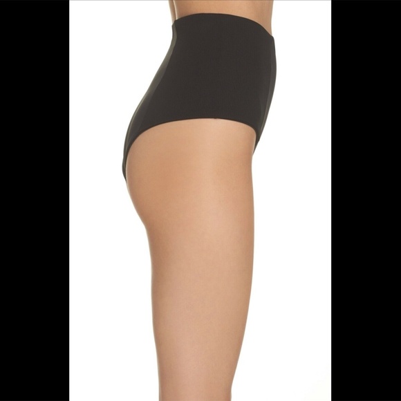 NWT $99 L Space Jackie High Waist Bitsy Cut Bikini Bottoms‎ Black [ Medium ] - Picture 3 of 12